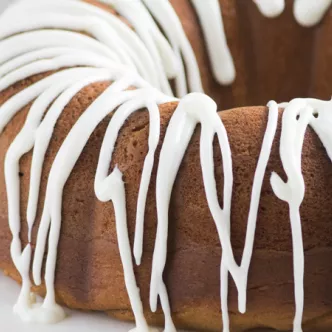 Easy Iced Pumpkin Spice Bundt Cake