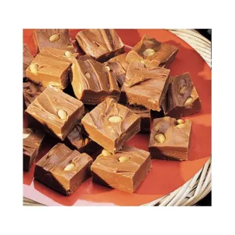 “Fudge” de Chocolate y Cacahuates