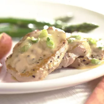 Filete de Cerdo Con Salsa Cremosa de Mostaza