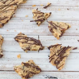 Chocolate Chip Cookie Brittle