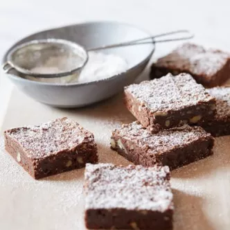 Chewy Cocoa Brownies