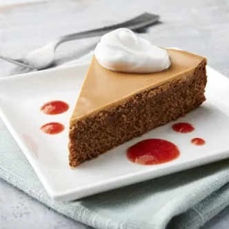 Chocolate Truffle Cake With Strawberry Sauce