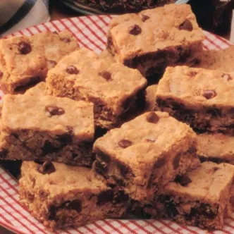 Chewy Choc-Oat Chip Bars